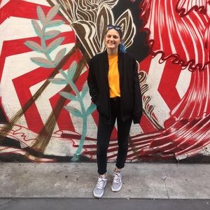 Meet your Posher, Lily